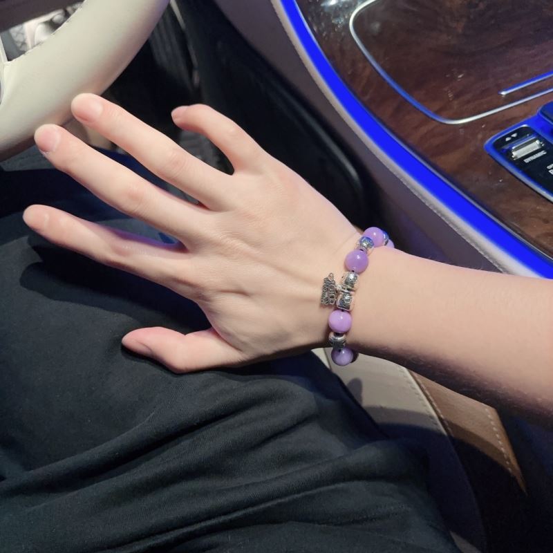 chr1st1an D10r bracelets